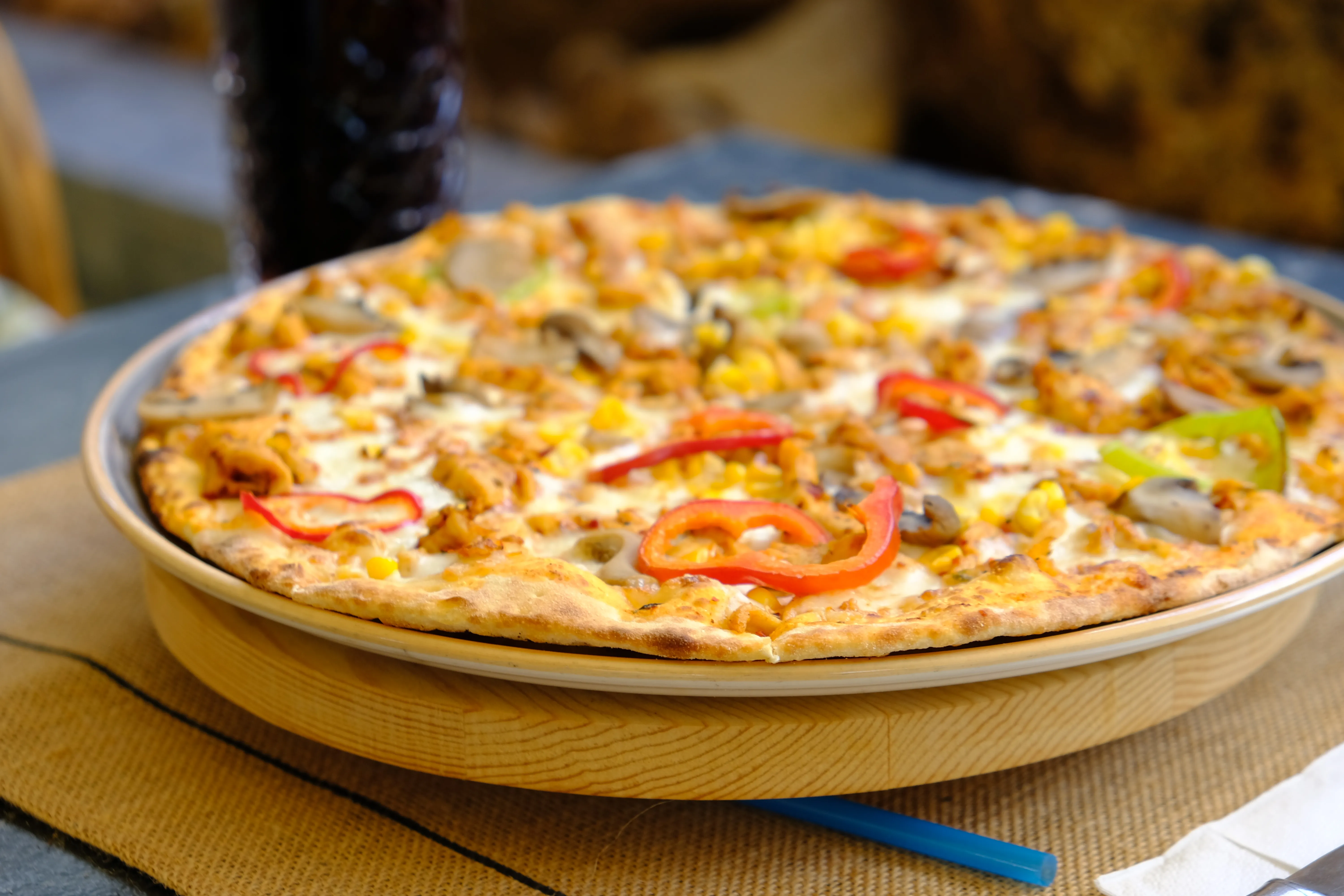 Efsane Tavuklu Pizza
